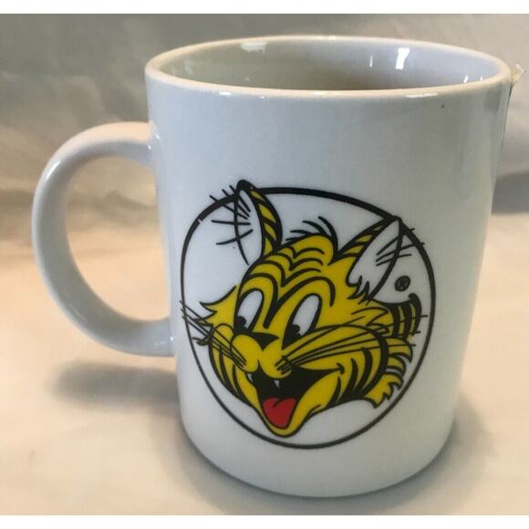 Vintage 1990's Giant Tiger Canada Department Store 12oz Ceramic Coffee Mug *RARE - Picture 1 of 6